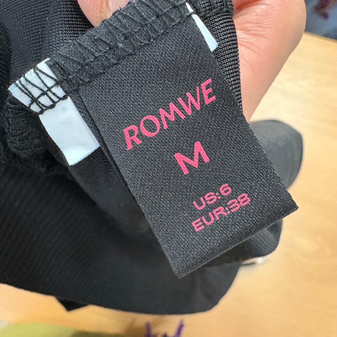 벨벳 자수 하트 블랙 펑키 반바지  쇼츠  상품이미지7