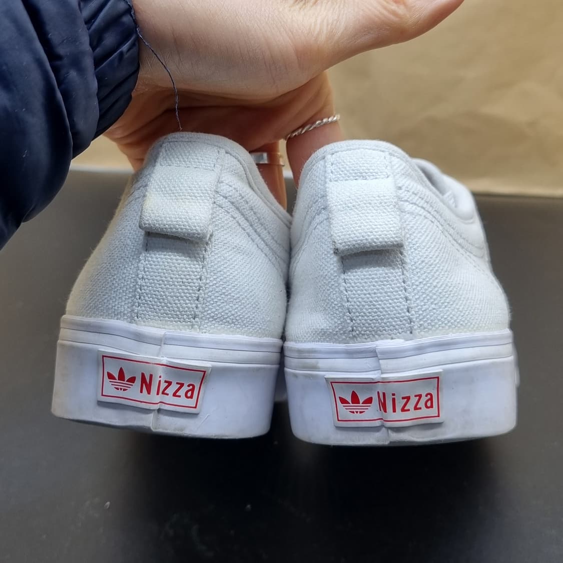 아디다스 니짜 트레포일 스니커즈 235 상품이미지4