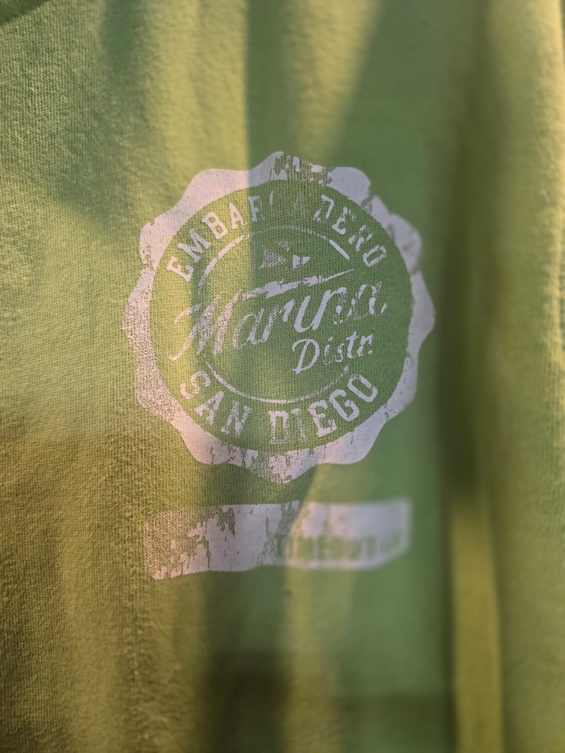 타임아웃 집업. 라임색. 미착. 상품이미지4