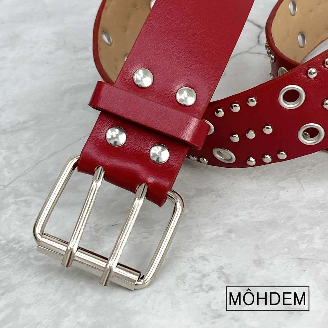 [Unisex] y2k 스터드 아일렛 가죽 벨트 레드 상품이미지7