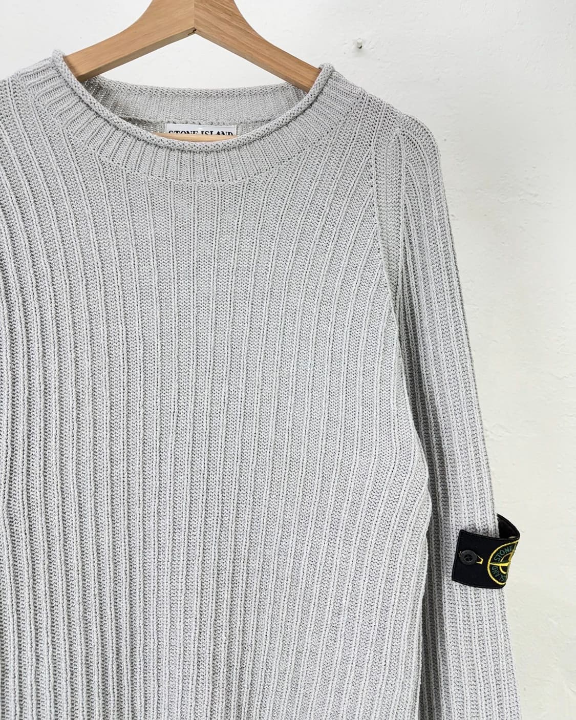 스톤아일랜드 라이트 그레이 풀 립 퓨어 크루넥 울 니트 상품이미지3