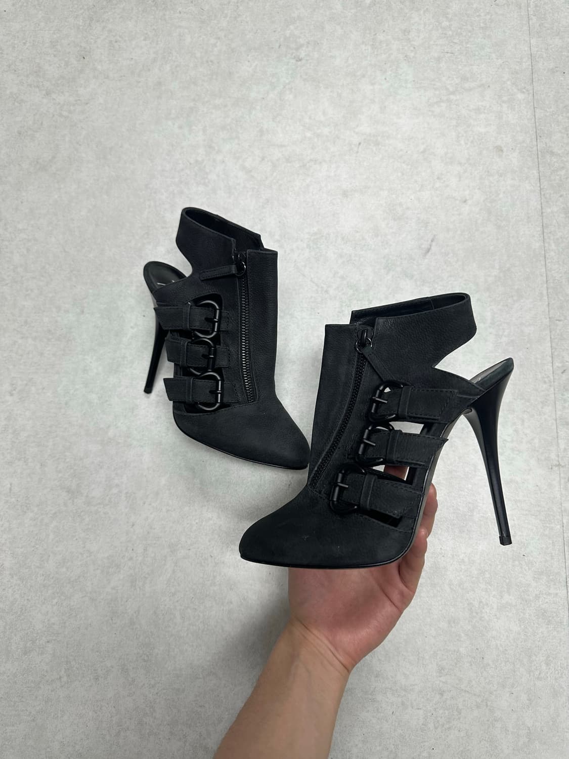 쥬세페 자노티 멀티 스트랩 힐 상품이미지5