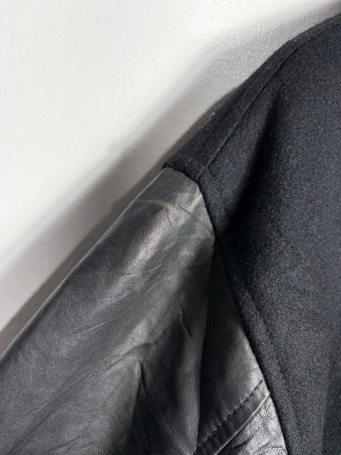 Amanati 아마나티 울 가죽 바시티 자켓 상품이미지6