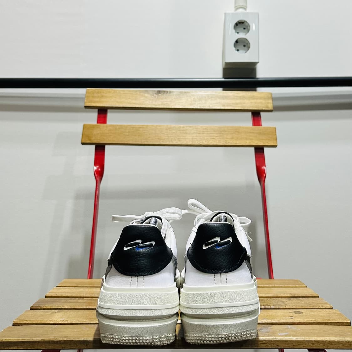 245) 나이키 운동화 여성 여자 신발 에어 포스 1 플랫폼 LV8 상품이미지4