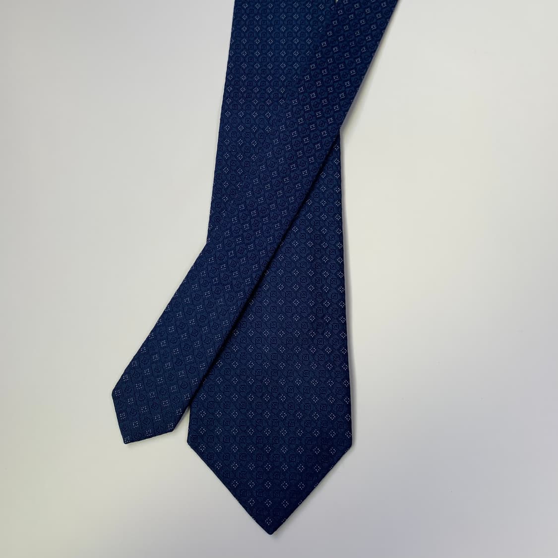 아쿠아스큐텀 명품 네이비 정장넥타이 100실크 A+등급 최상급 상품이미지3