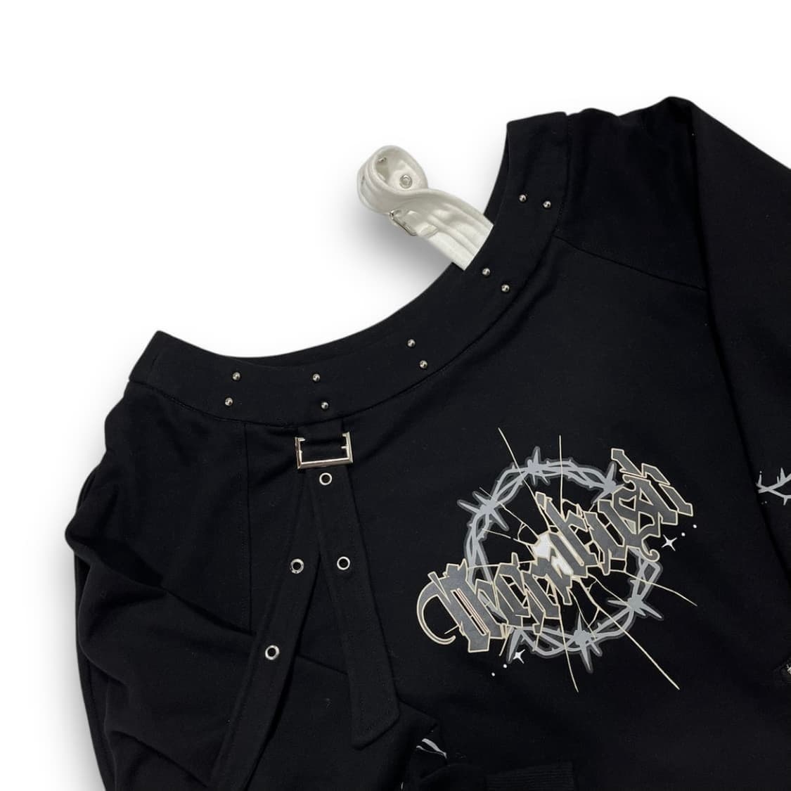 펑크 세이비어 와이어 트라이벌 오프 숄더 다크 맨투맨 상품이미지2