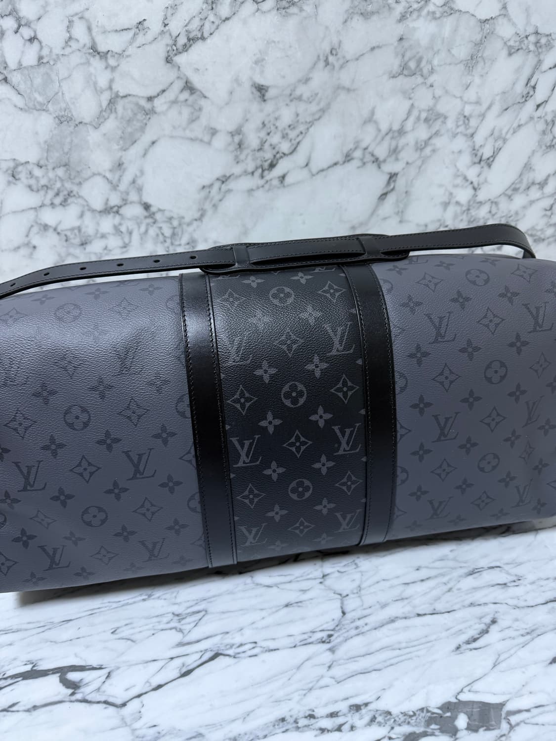 루이비통 이클립스 리버스 반둘리에 키폴 크로스백 보스턴백
50사이즈  상품이미지7