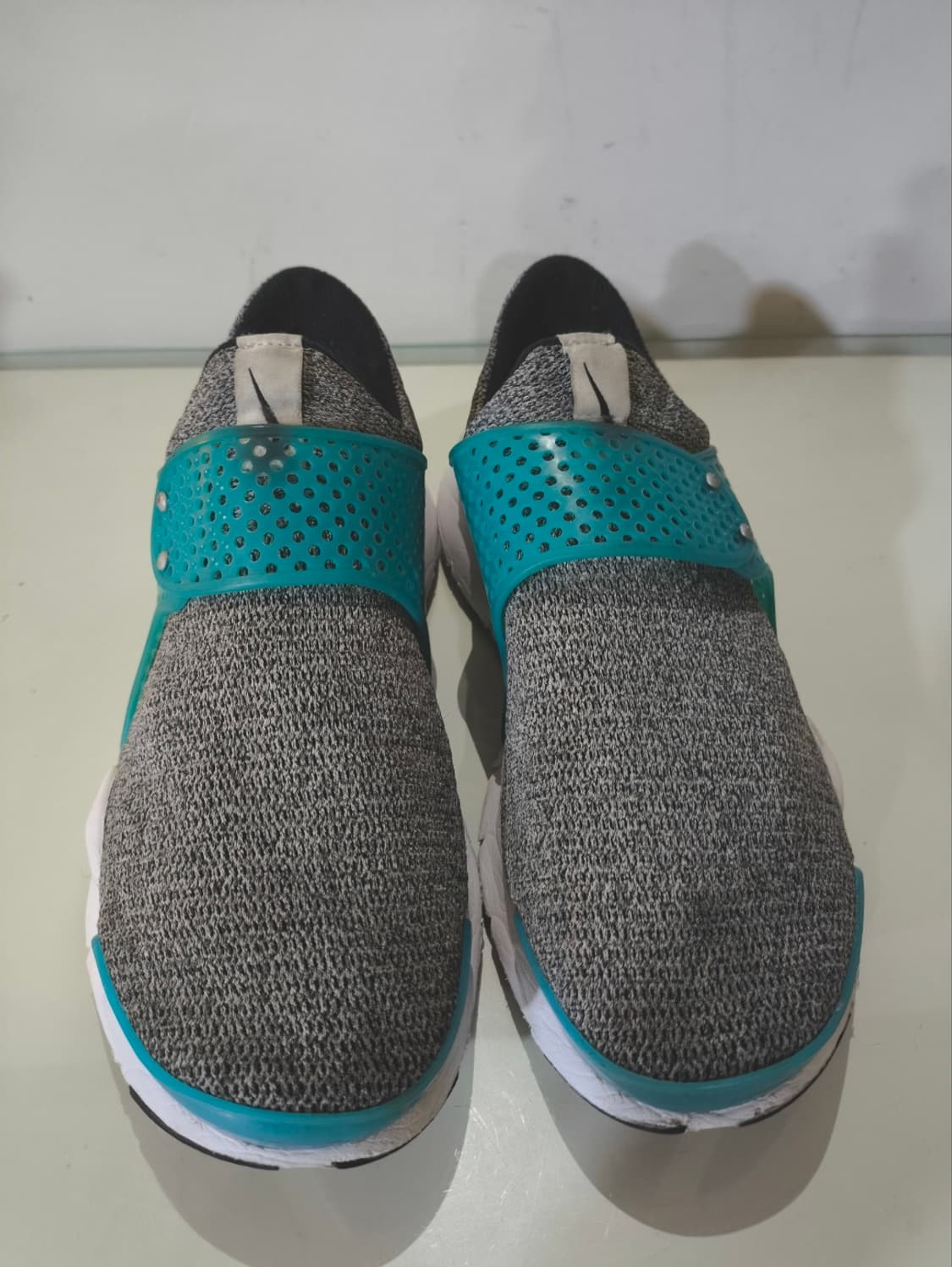 270mm 나이키 삭다트 se 운동화 상품이미지4