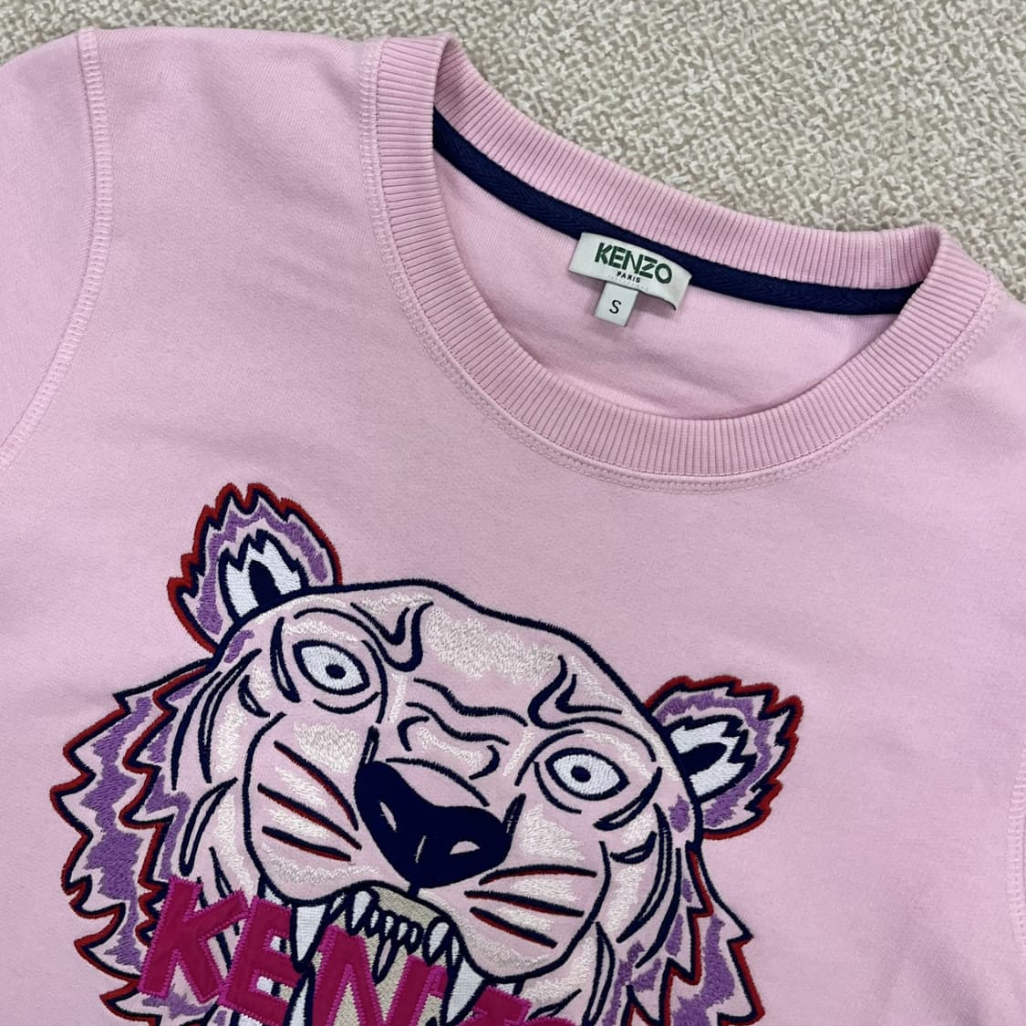 [S] 겐조 타이거 자수 로고 크루넥 맨투맨 핑크 3970 상품이미지2