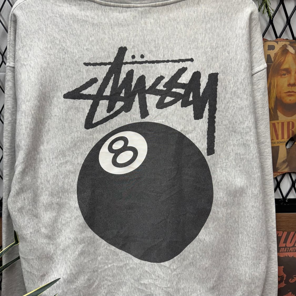 스투시 8볼 로고 라운드넥 스웻셔츠 후면 빅로고 포인트 그레이 상품이미지6