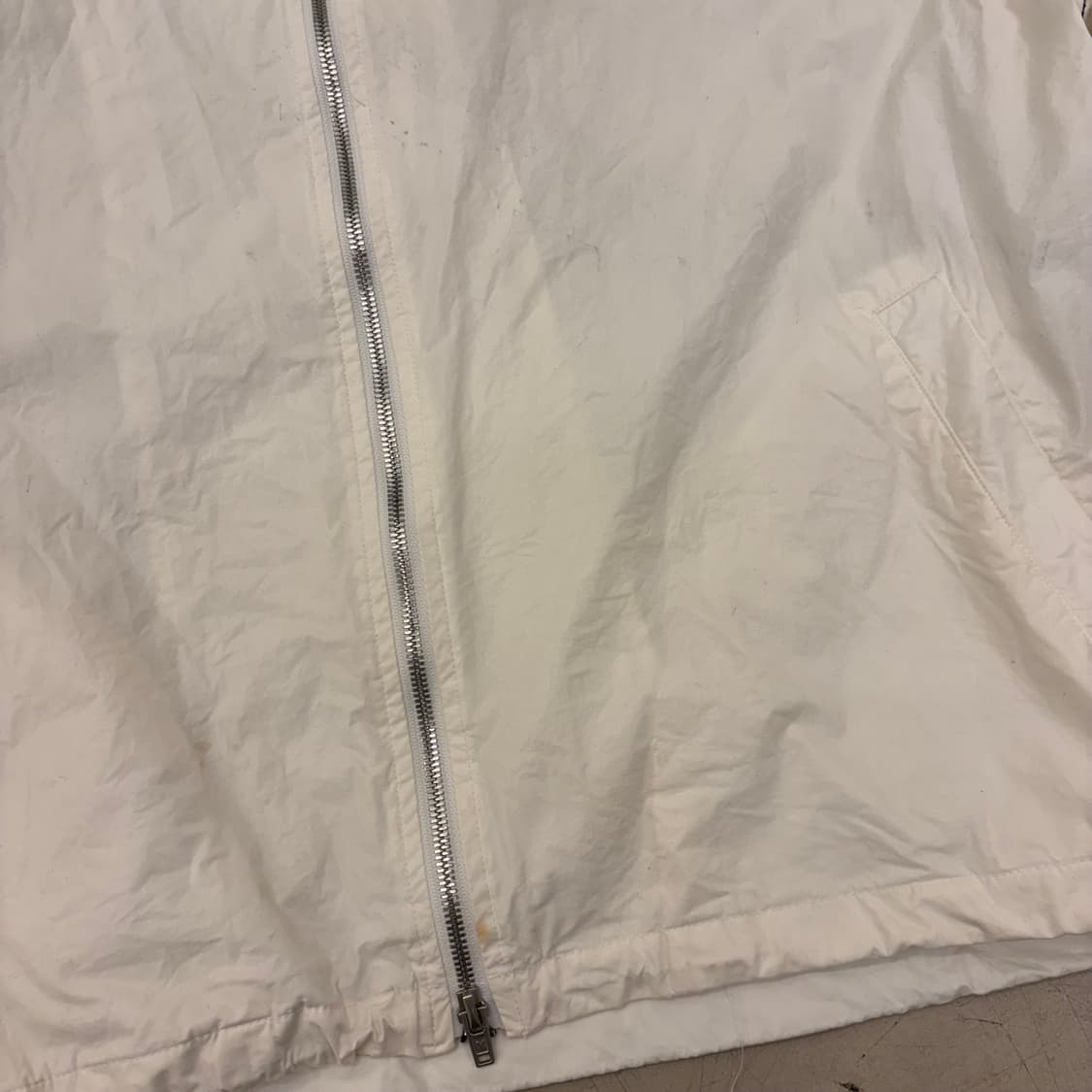 마뗑킴 빅로고 화이트 바람막이 상품이미지7