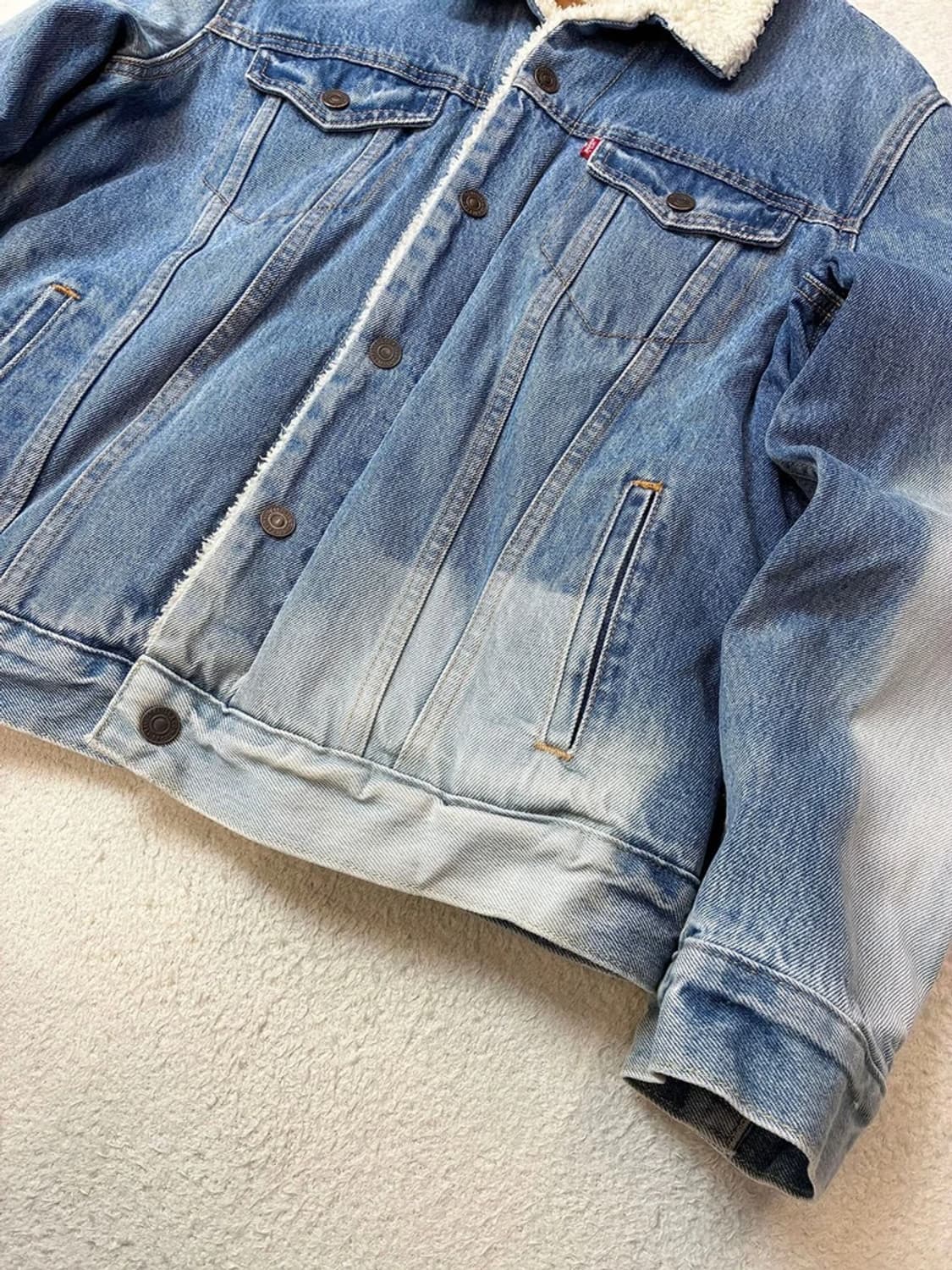 리바이스 00's 양털 아이스 워시드 데님 트러커 자켓 PN6112    상품이미지4