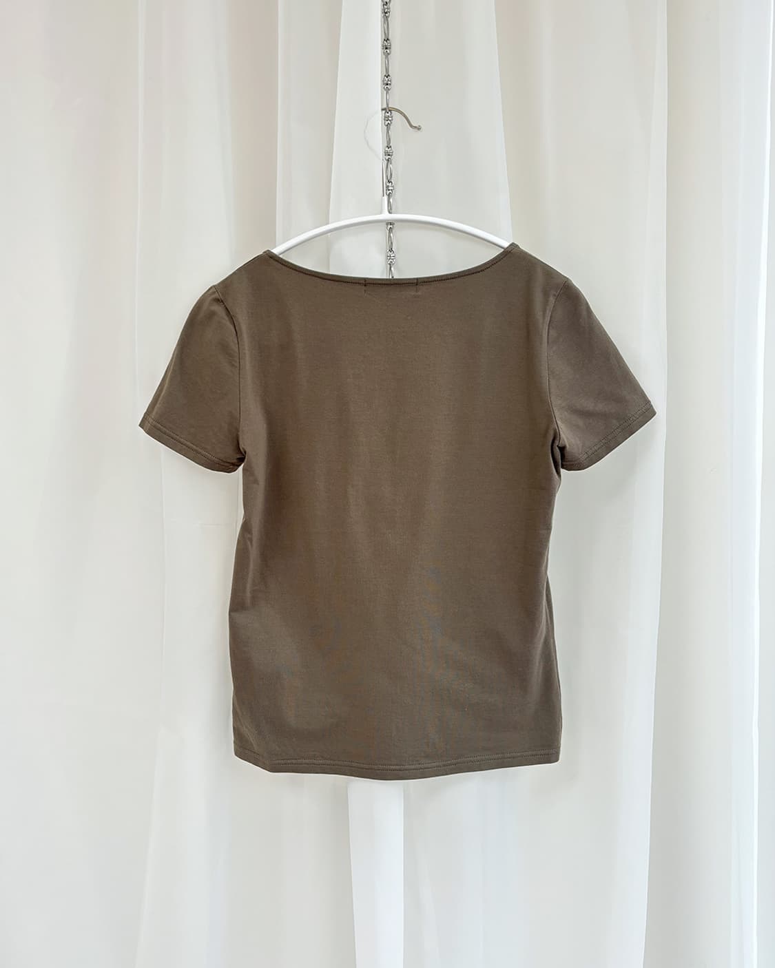 Reflect 네크 러플 트리밍 카키 브라운 반소매 티셔츠 상품이미지2