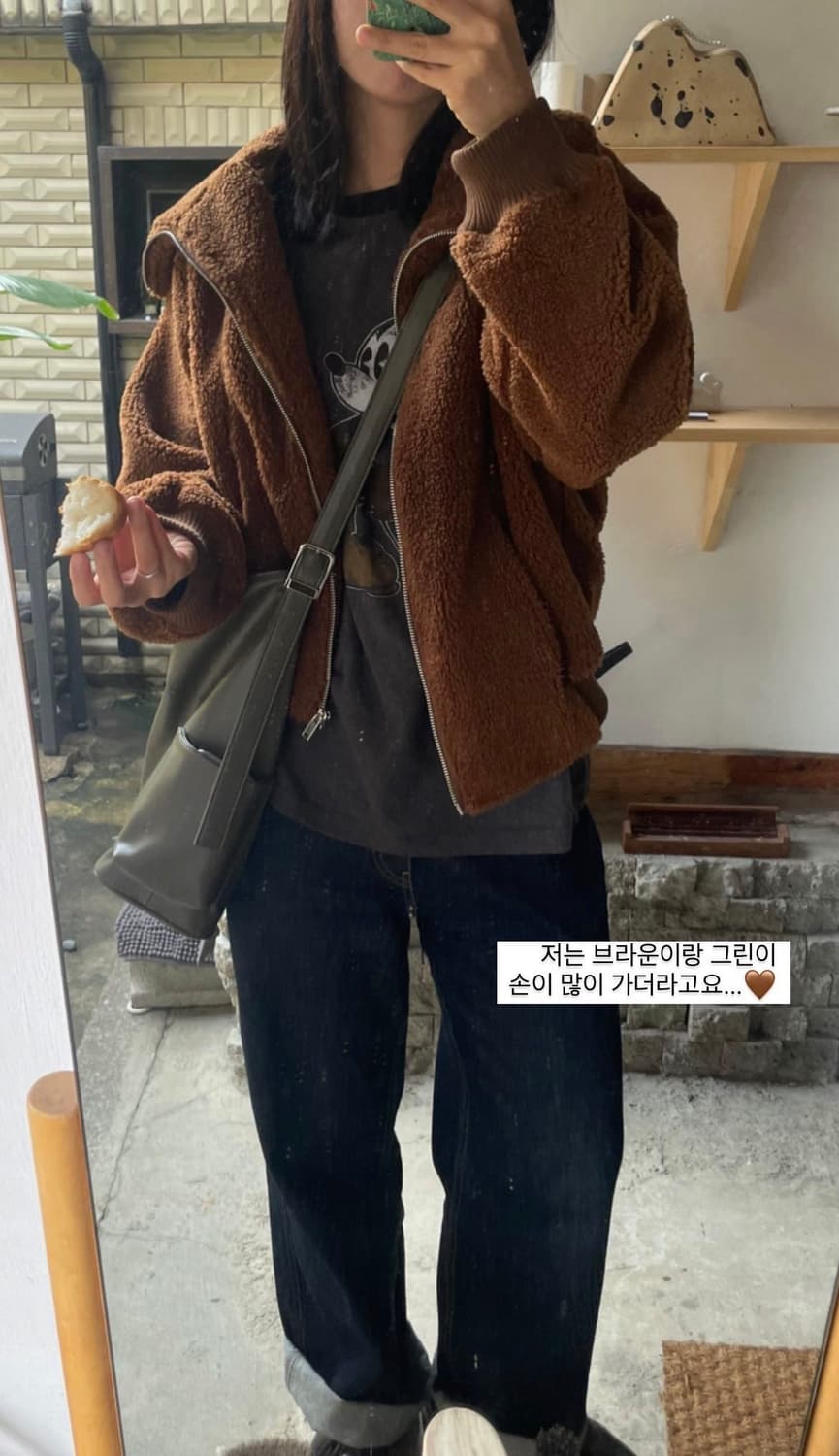 생긴대로 하이넥 플리스 털자켓 브라운 뽀글이 상품이미지3