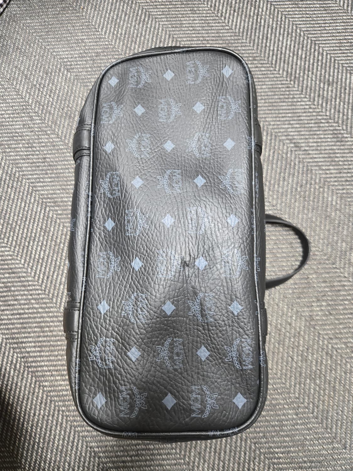 엠씨엠 MCM 쇼퍼백 블랙 비세토스 상품이미지6