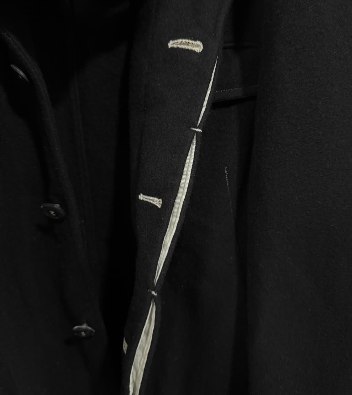 (예약중)꼼데가르송 옴므 울 스티치 코트 상품이미지8