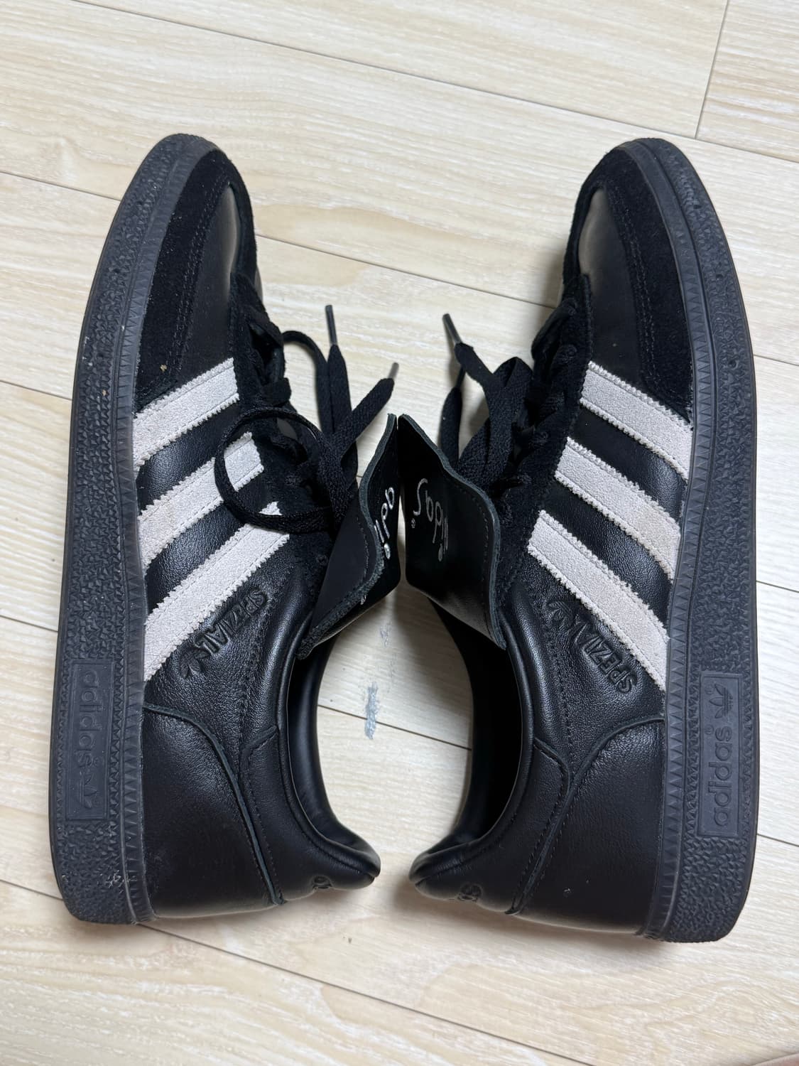 아디다스 스페지알 핸드볼 코어 블랙 클라우드 화이트 270 상품이미지4