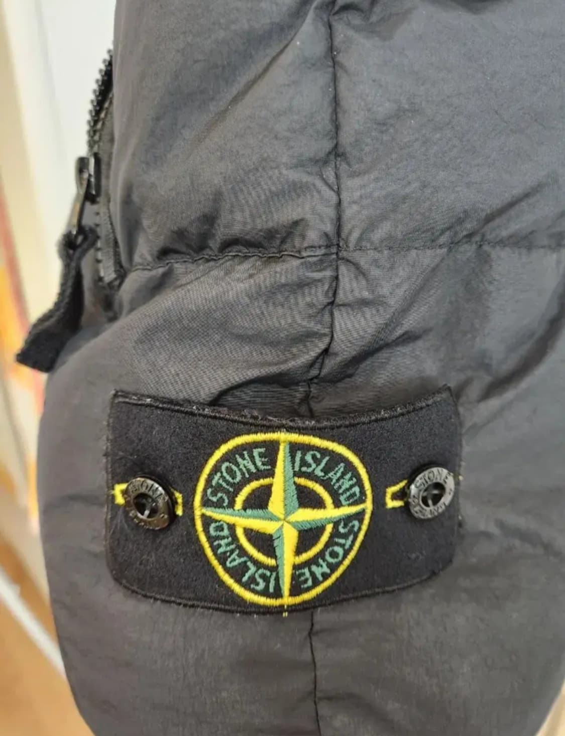 스톤아일랜드 21fw 크링클랩스 패딩조끼L 최상 판매 상품이미지2