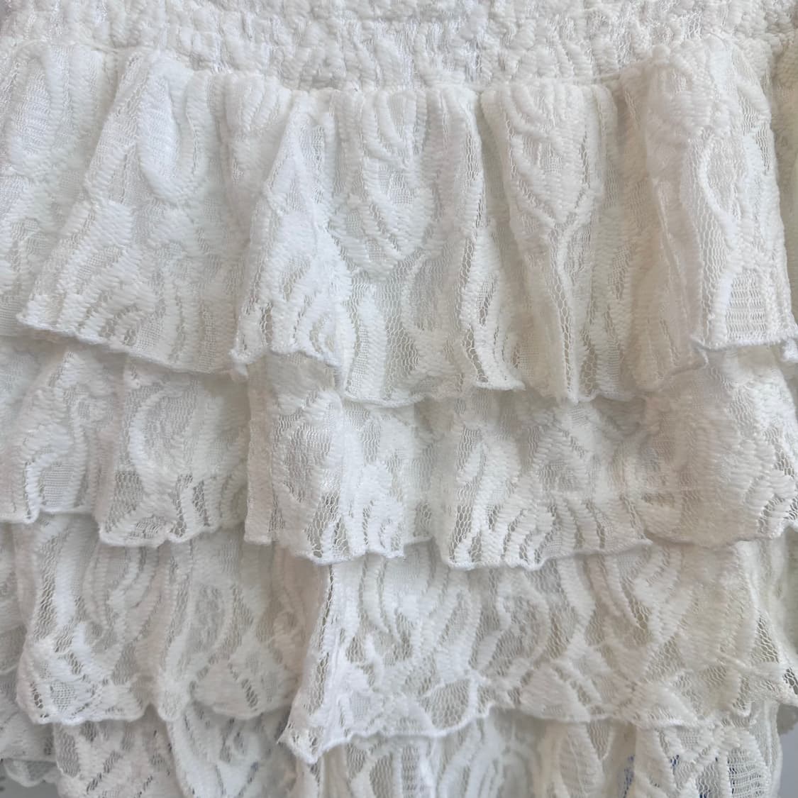 화이트 레이스 프릴 미니 스커트 상품이미지2