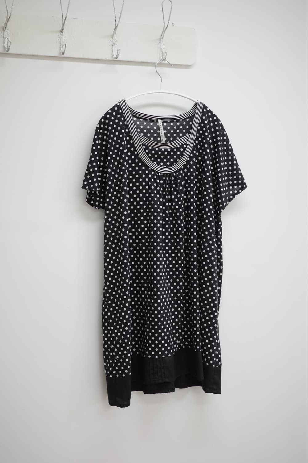 수나오쿠와하라 Sunao kuwahara black dot one-pie 상품이미지8