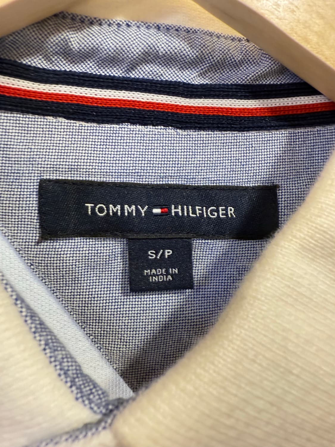 타미힐피거 화이트 반팔 카라티 상품이미지2