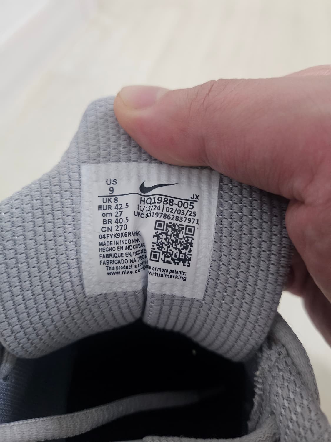 나이키 샥스 R4 270사이즈 상품이미지3