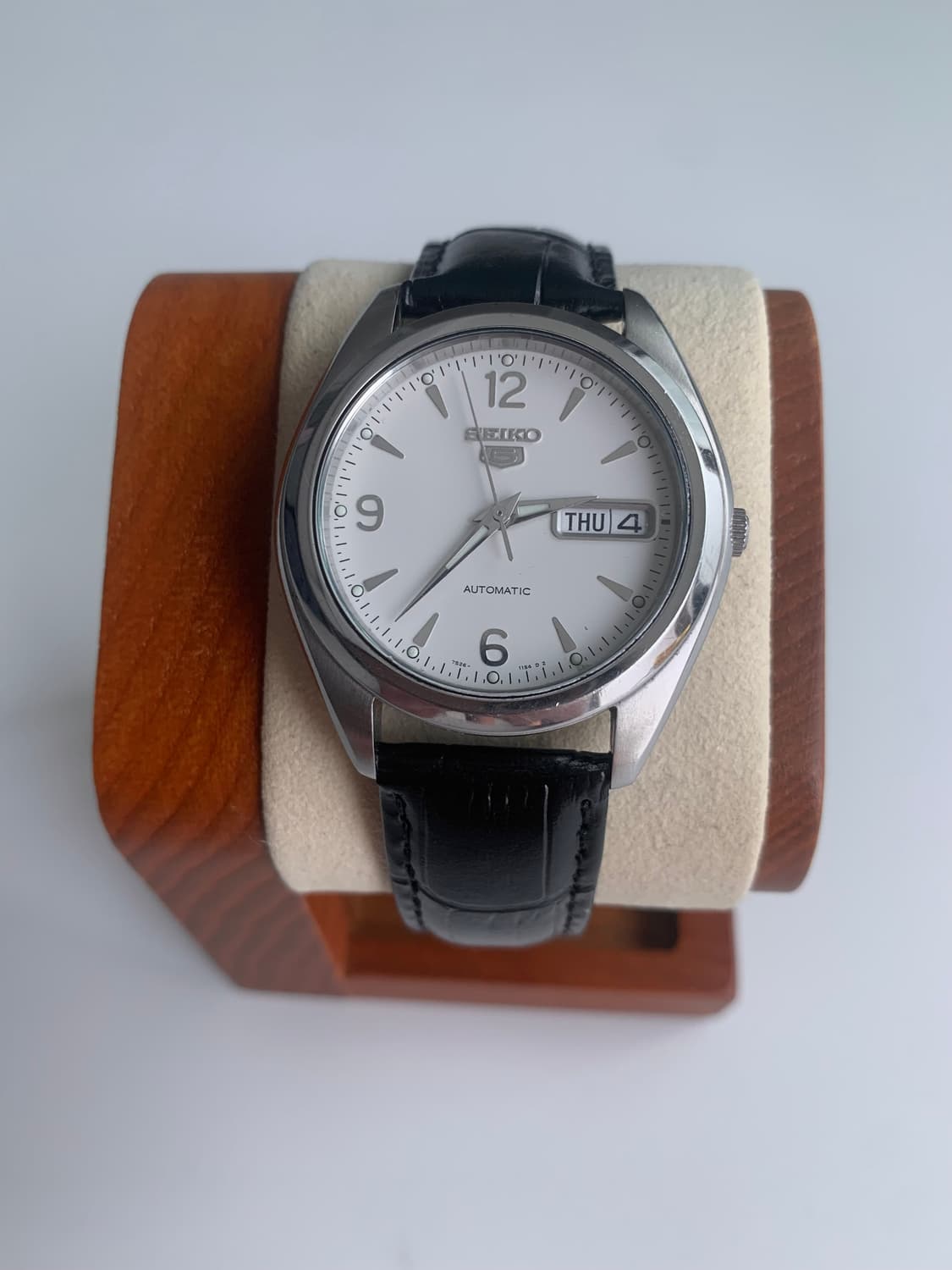 세이코 Seiko 5 쿼츠 데이 데이트 오토매틱 상품이미지2