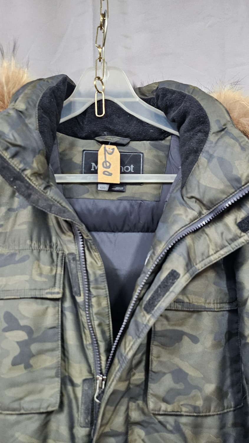 200 마모트  카모 퍼  후드 패딩  상품이미지8
