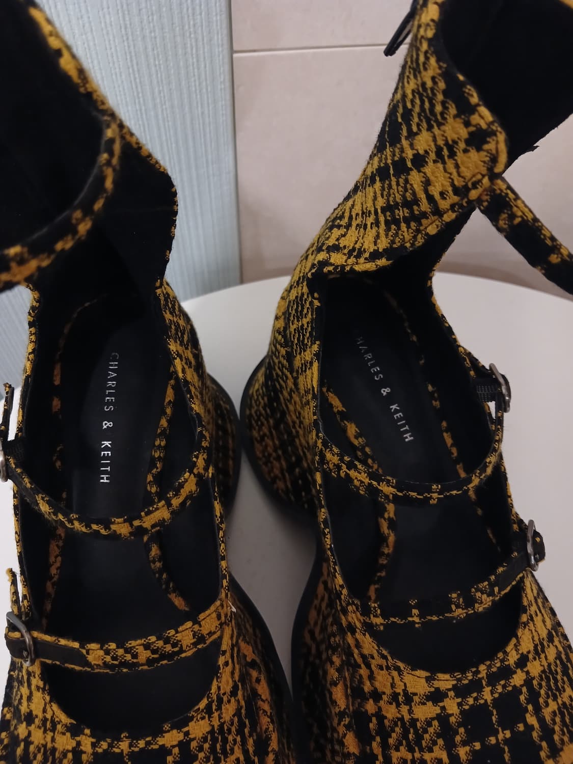 찰스앤키스 정품 여성 플랫폼 슈즈 35 사이즈 (뒷면 높이 22) 상품이미지5