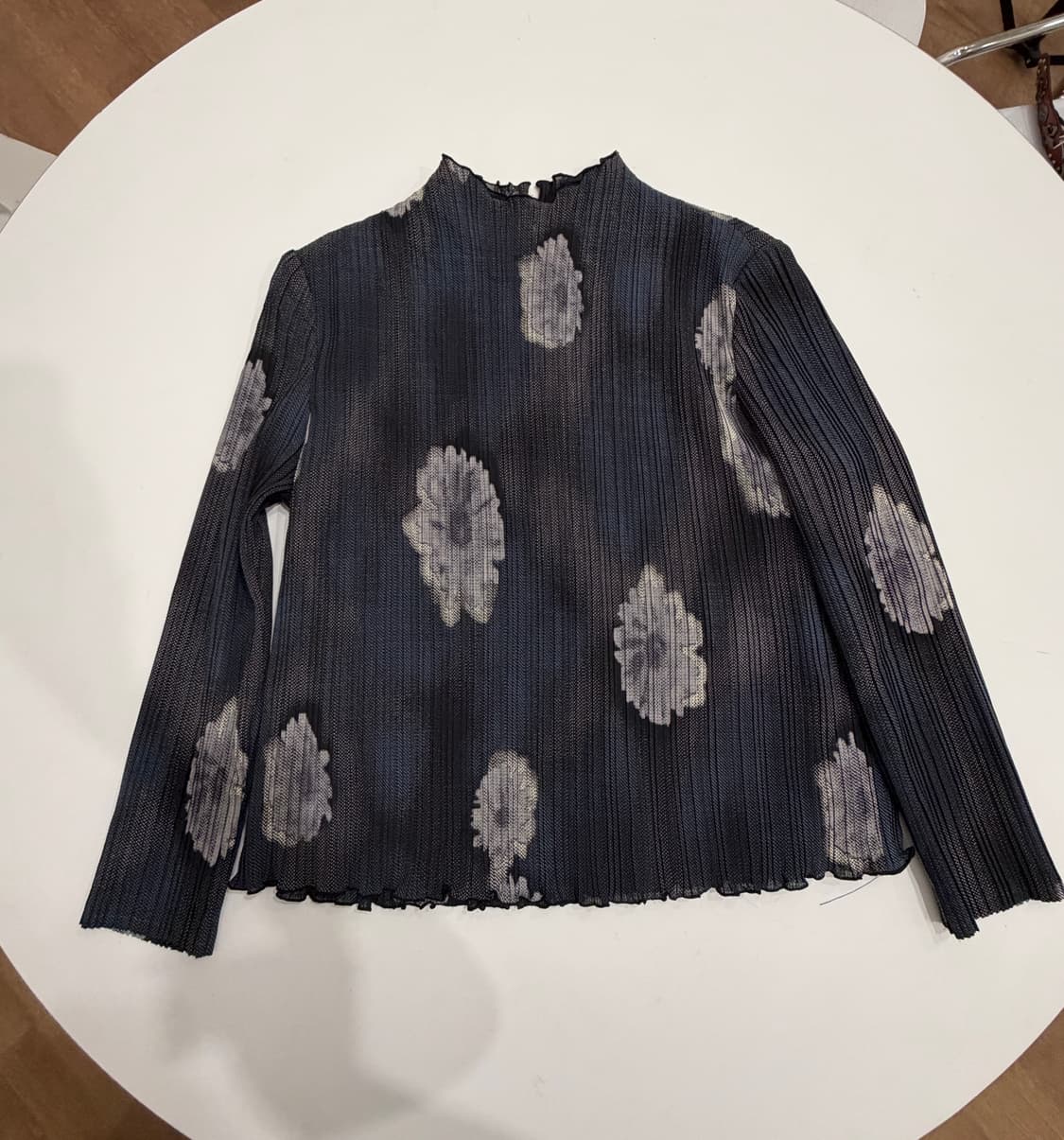 플로럴 플리츠 모크넥 블라우스 상품이미지6