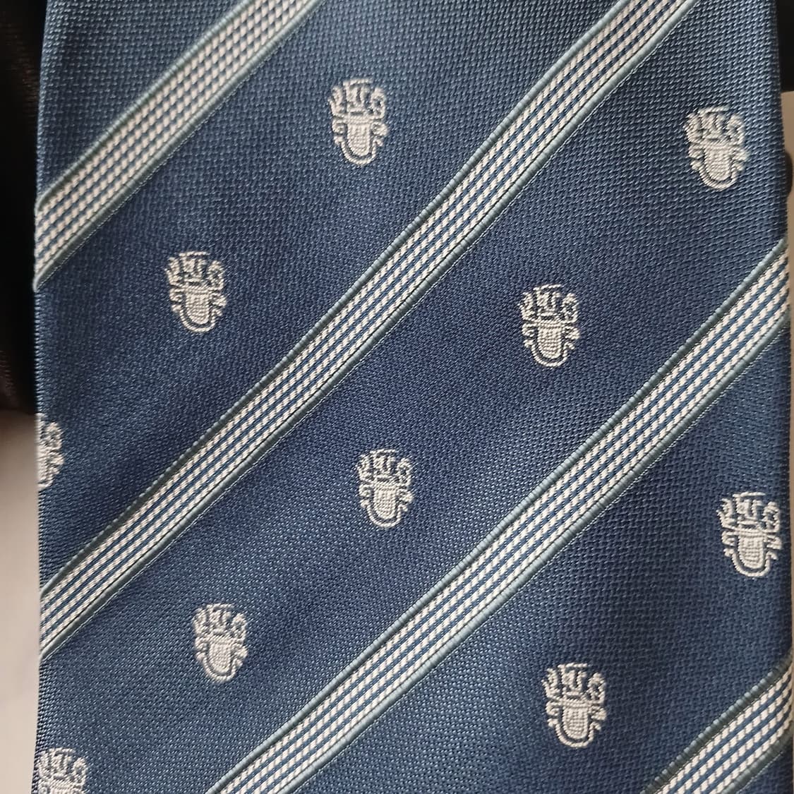 아쿠아스큐텀 실크 로고 스트라이프 넥타이 9.2cm A+등급 A19121 상품이미지5