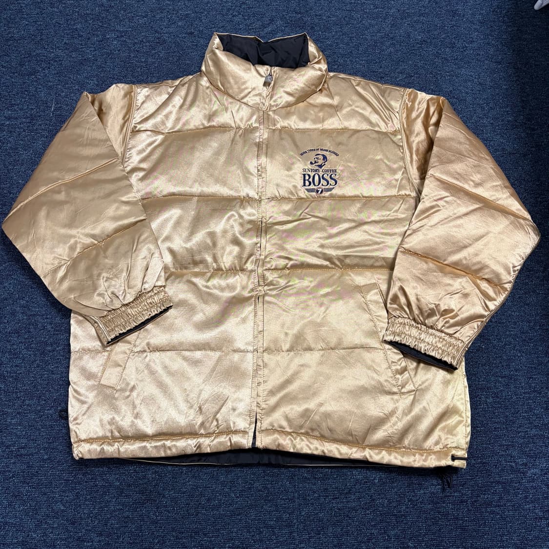 산토리 커피 보스 리버시블 다운 푸퍼 자켓 상품이미지1