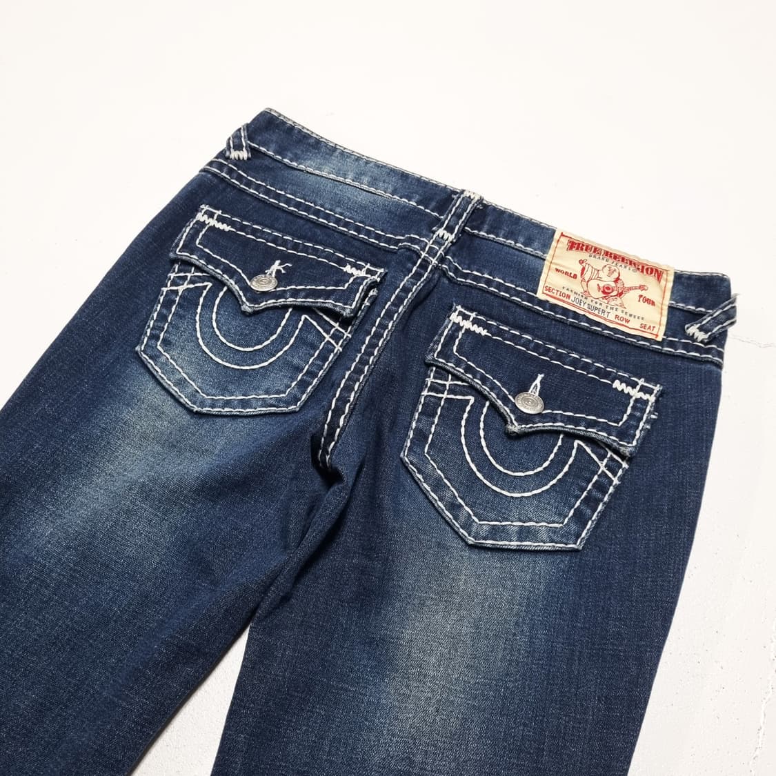 TRUE RELIGION JOEY SUPER T 부츠컷 데님팬츠 - 28 상품이미지9