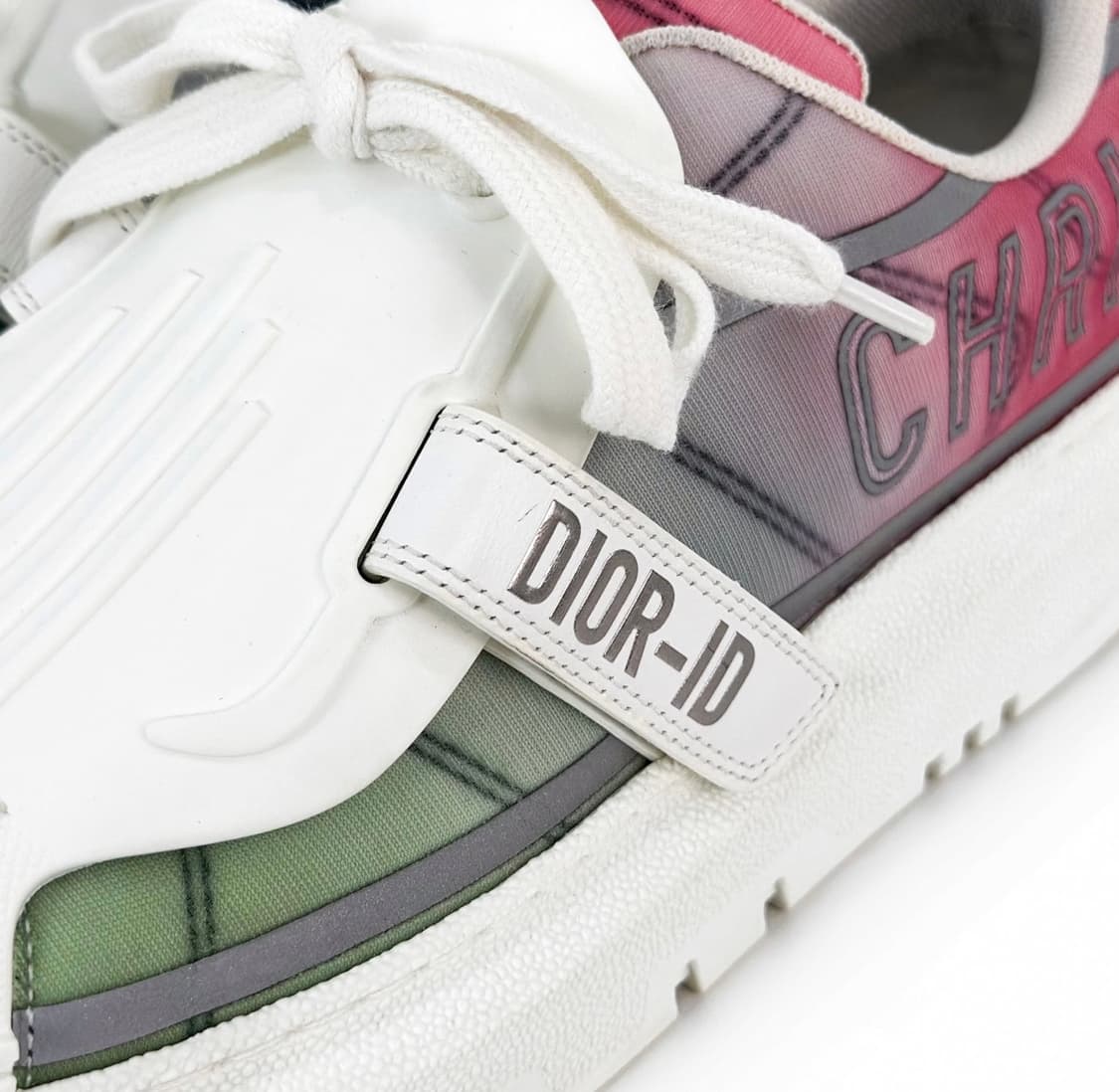 [37] Dior 디올 여성 한정판 ID 아이디 스니커즈 그라데이션 상품이미지8