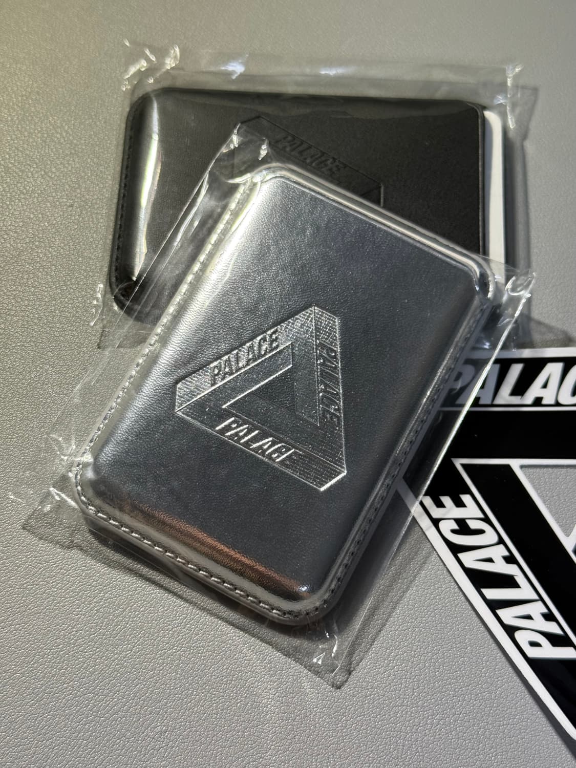 팔라스 맥세이프 월렛 실버 - 25SS 상품이미지1