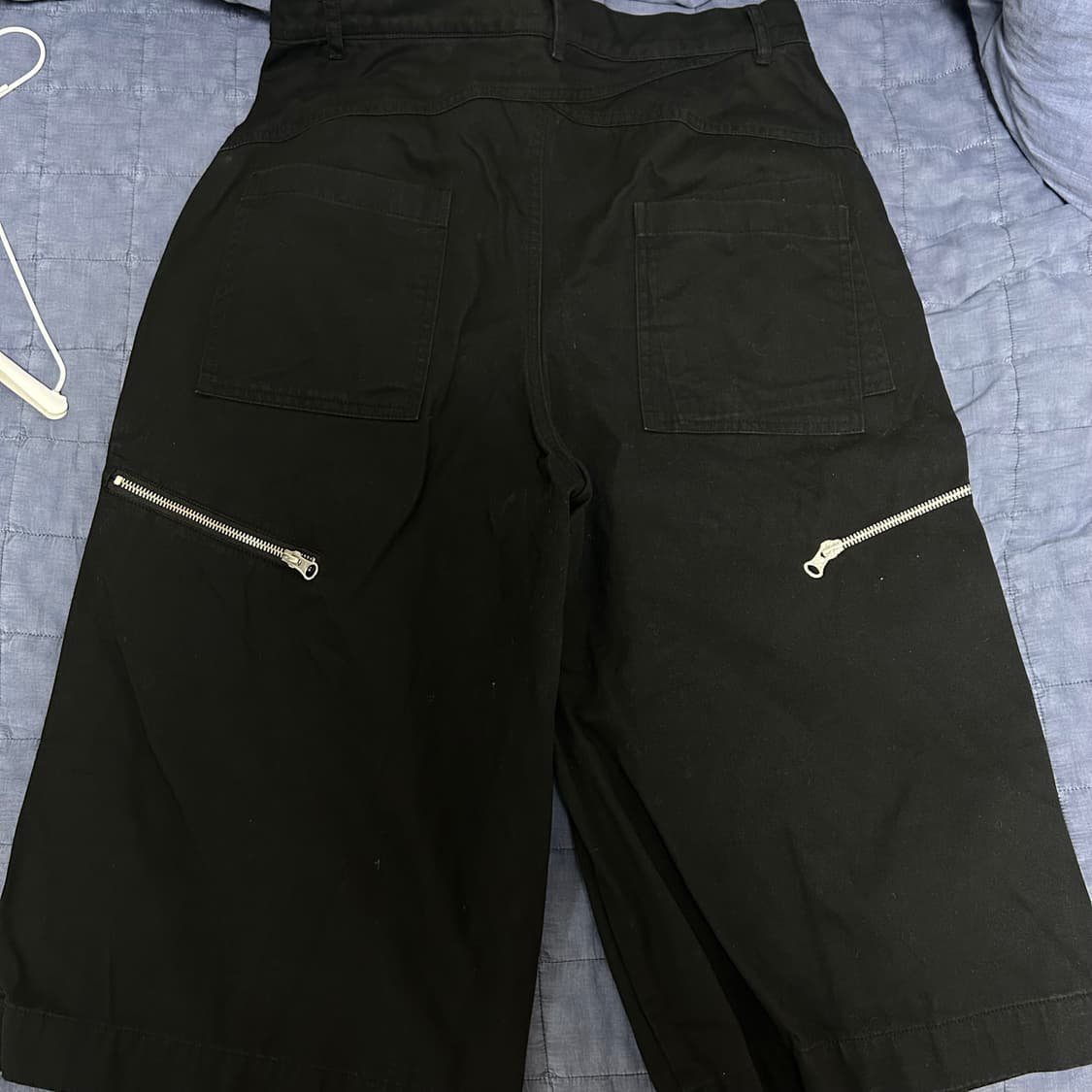 (3)웨이비니스 어시메트리 지퍼 디테일 버뮤다 팬츠 블랙 상품이미지5