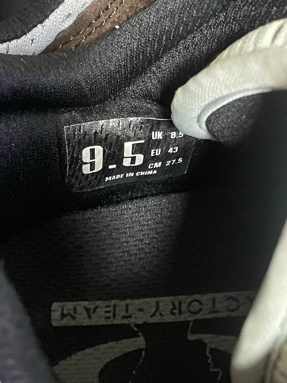 Oakley 팩토리 팀 x 브레인 데드 찹 쏘우 브라운 275 상품이미지3