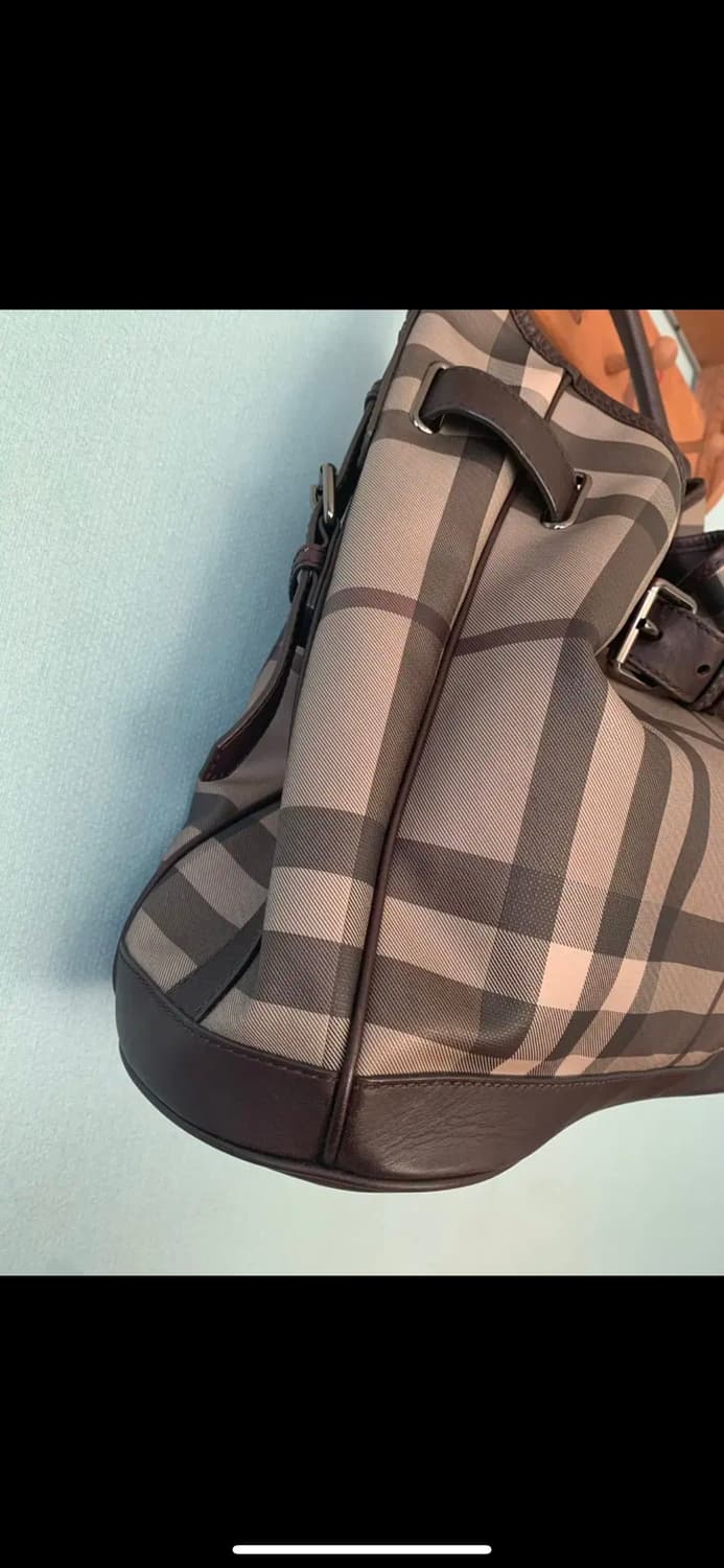 버버리 숄더백 정품 상품이미지2