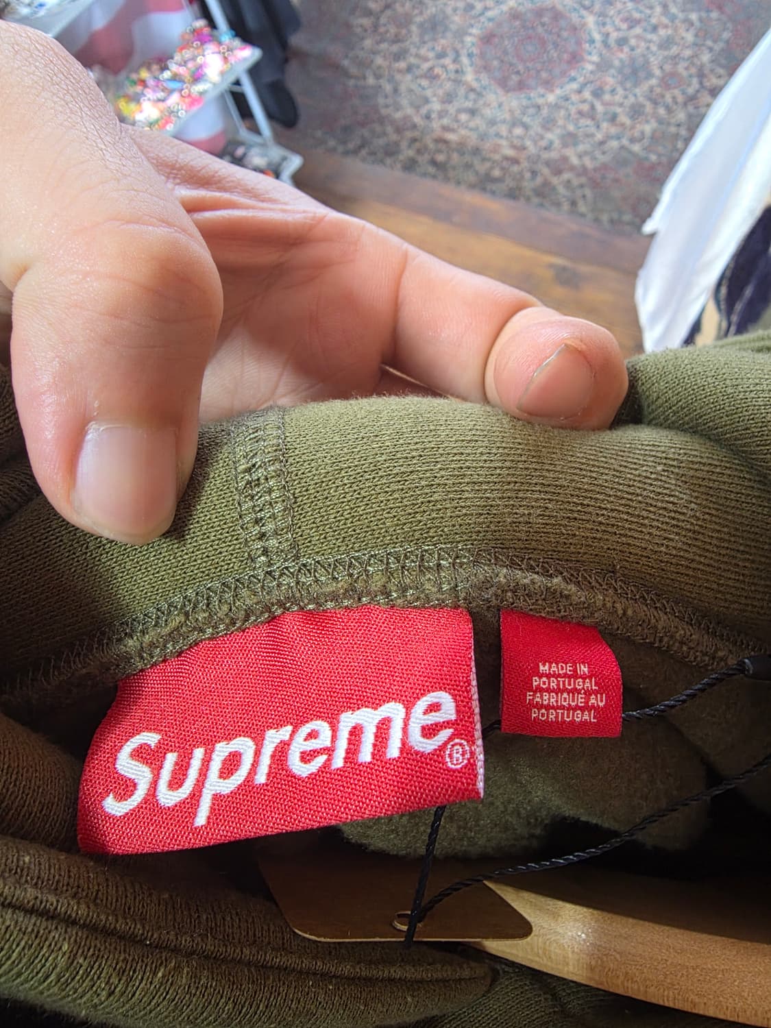 슈프림 바시티 후드 스웨트셔츠 다크 올리브 - 23FW M size 상품이미지3