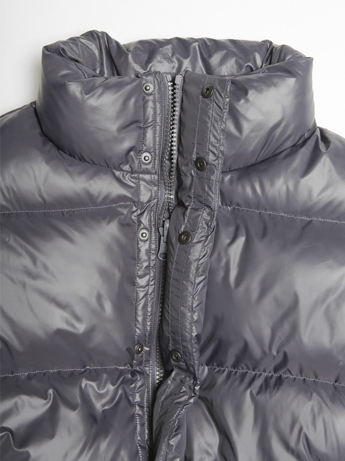 [플라스틱 프로덕트] Reversible Puffer 상품이미지4