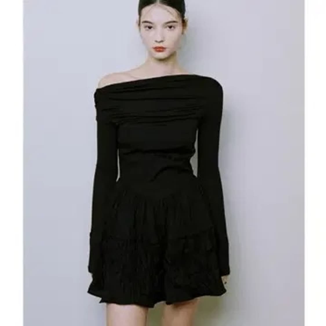 낫유어로즈 릴리 원피스 (카리나 착용) 상품이미지1