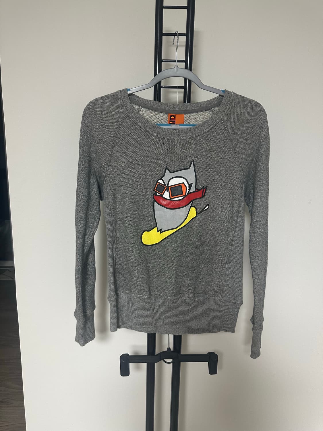 럭키슈에뜨 블랙 부엉이 맨투맨 -free사이즈 상품이미지2