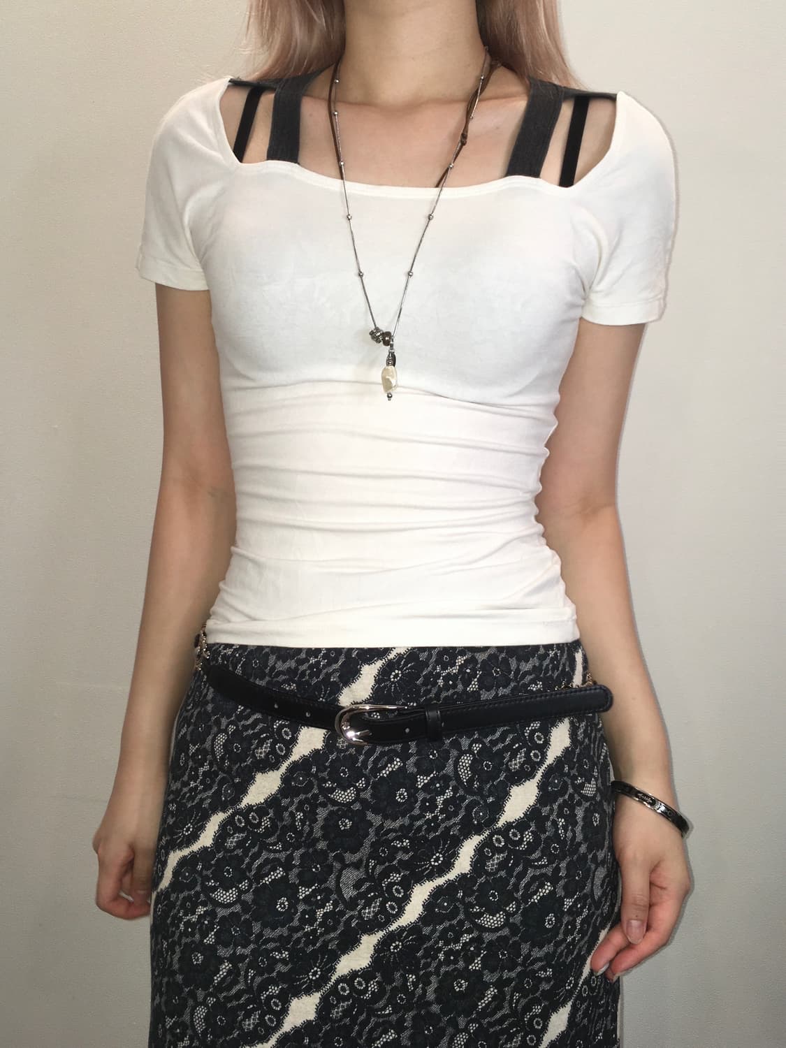 made in italy 유럽빈티지 컷아웃 티셔츠 상품이미지3