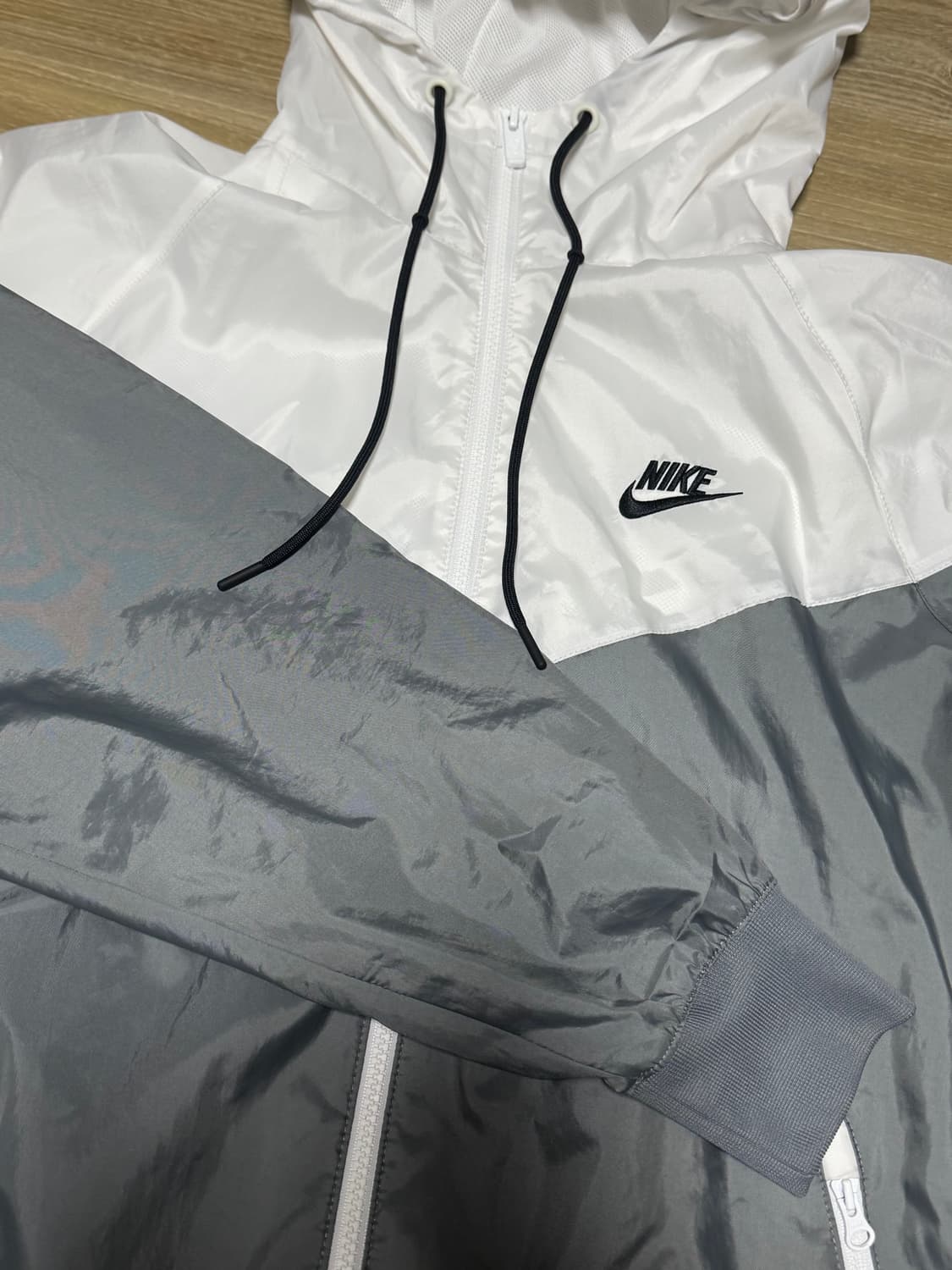 나이키 윈드러너 바람막이 상품이미지3