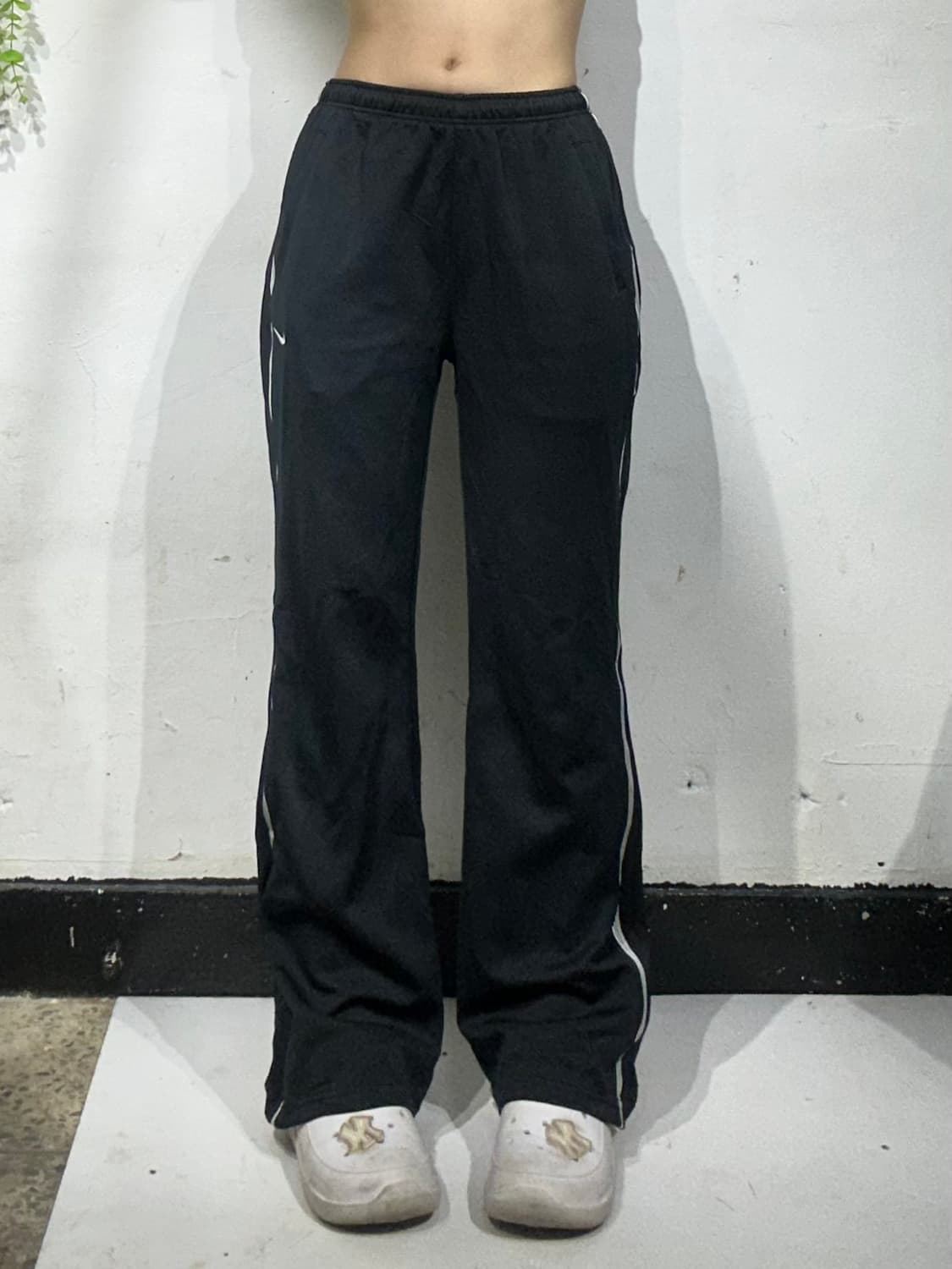 00s 나이키 블랙 그레이 사이드 라인 와이드 팬츠 S 상품이미지2