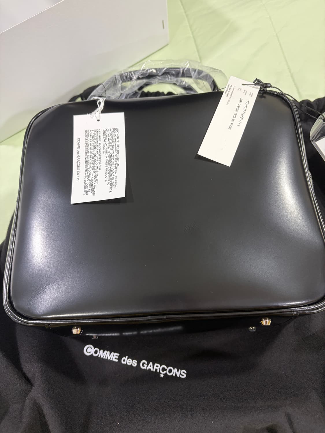 꼼데가르송 아오야마 스퀘어 2호 상품이미지2