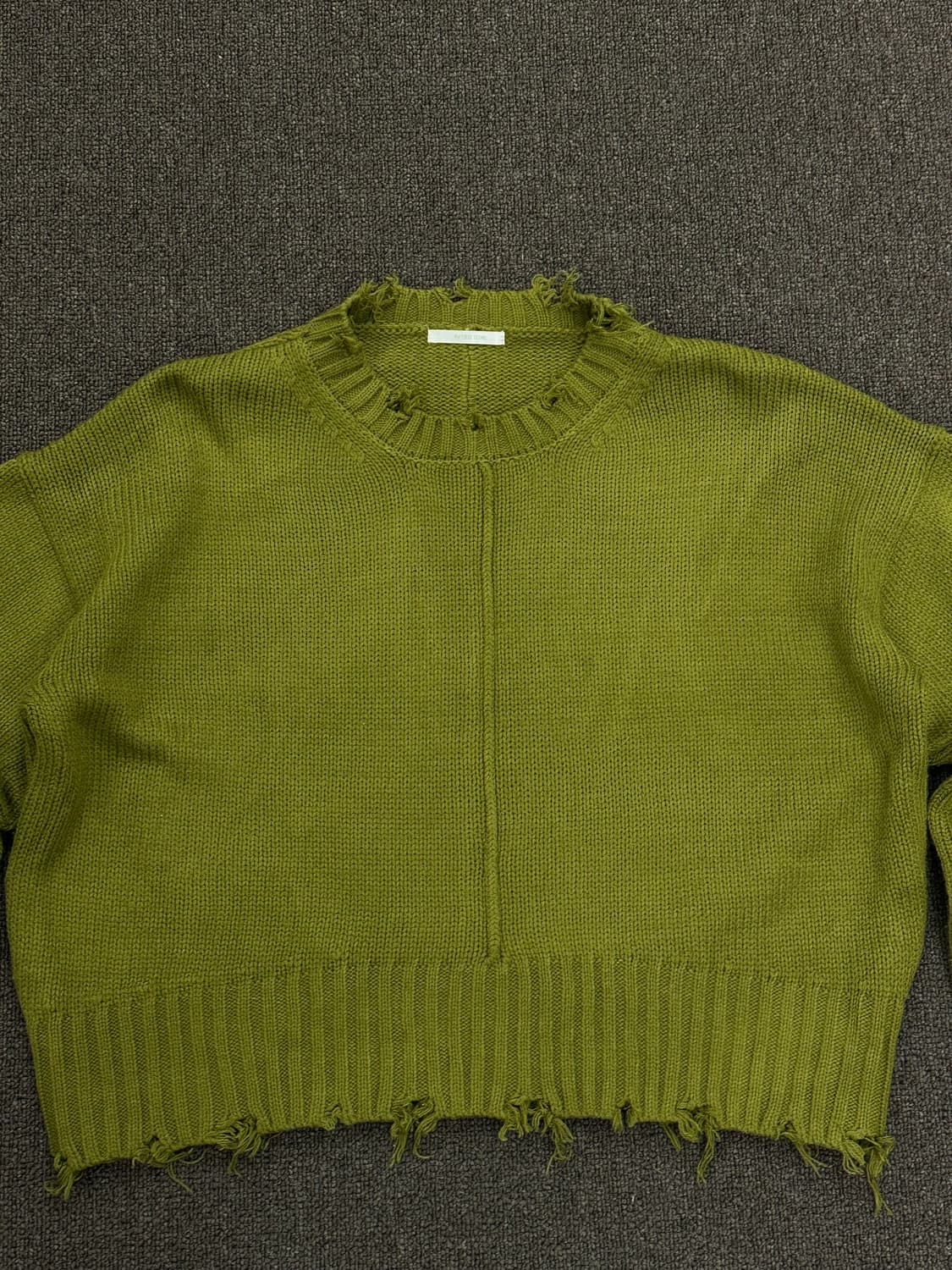 OS)RETRO GIRL 빈티지 데미지 크롭 스웨터 상품이미지3