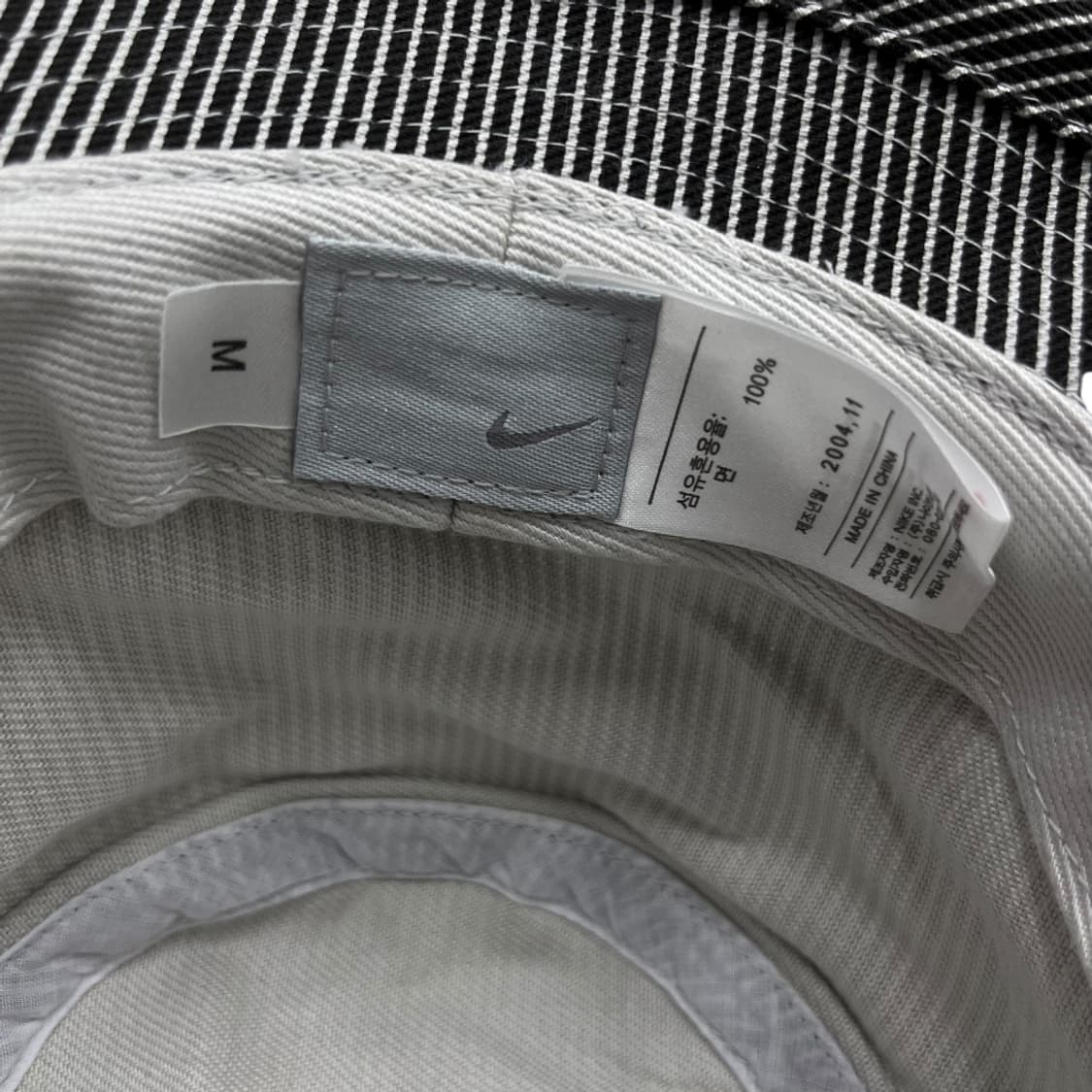 나이키 스트라이프 블랙 버킷햇 상품이미지7