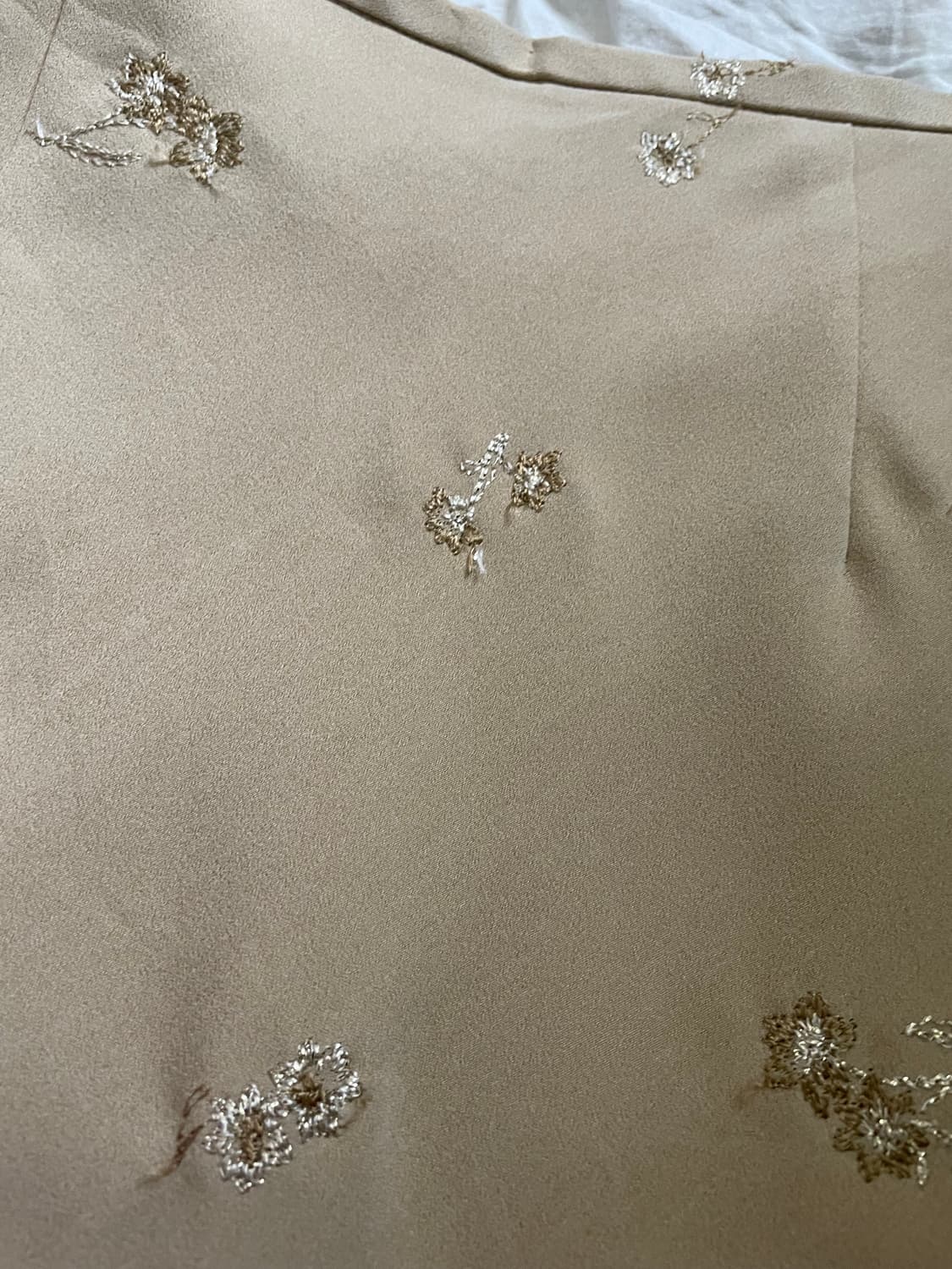 일본 MAKELET 플라워 자수 베이지 A라인 스커트 상품이미지3