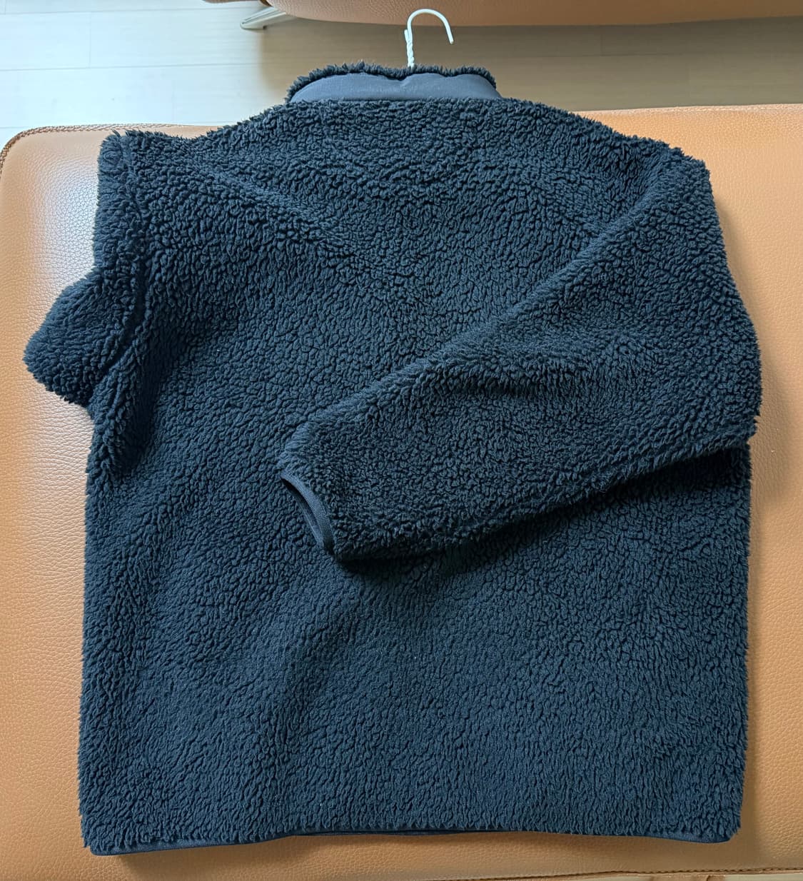 유니클로 화이트 마운티니어링 후리스 L 상품이미지2